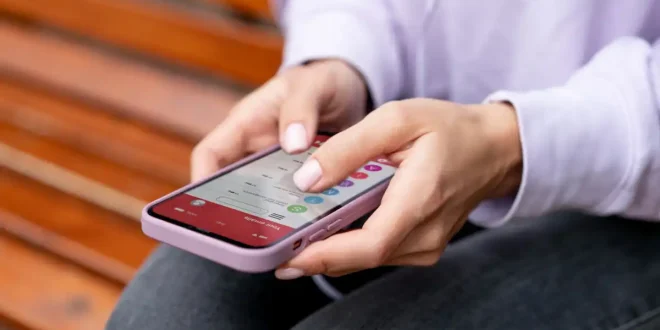 Ilustrasi Screenshot di HP